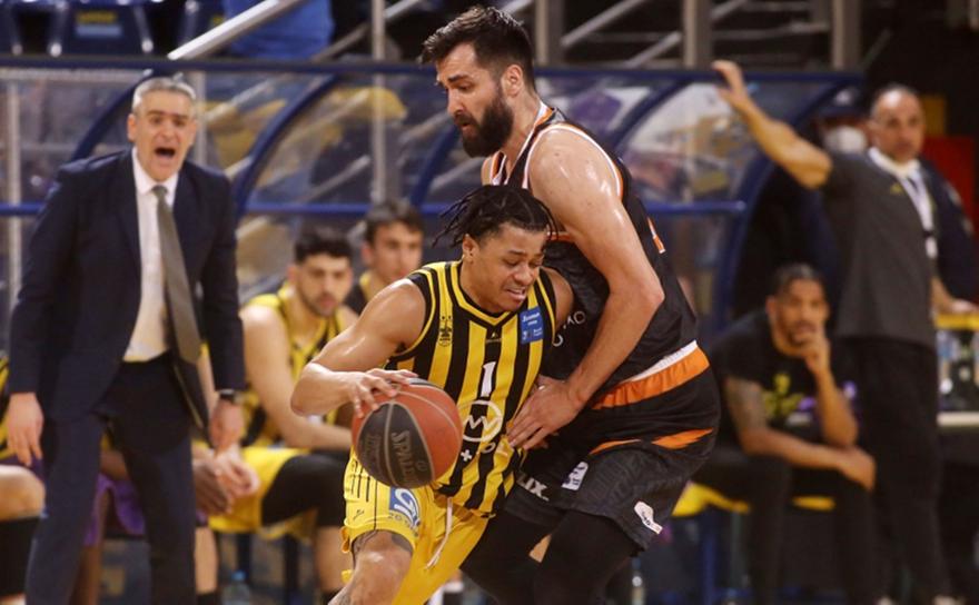 Basket League: «Ροπαλιά»... ελπίδας από τον Ηρακλή – «Απόδραση» της ΑΕΚ από το «κάστρο» του Κολοσσού
