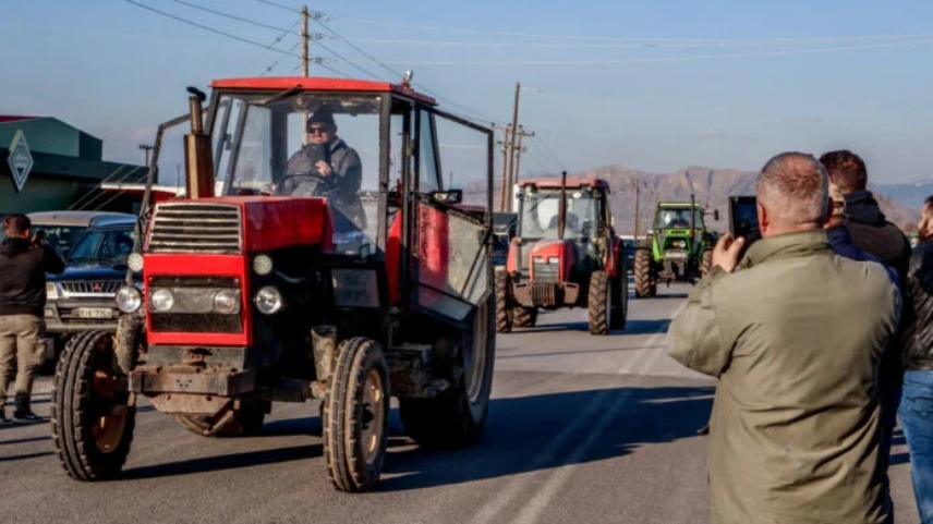 Πρόταση Μητσοτάκη στους αγρότες: ”Φθηνότερο ρεύμα για 10 χρόνια – Προκαταβολή ΕΦΚ στα τέλη Μαρτίου”