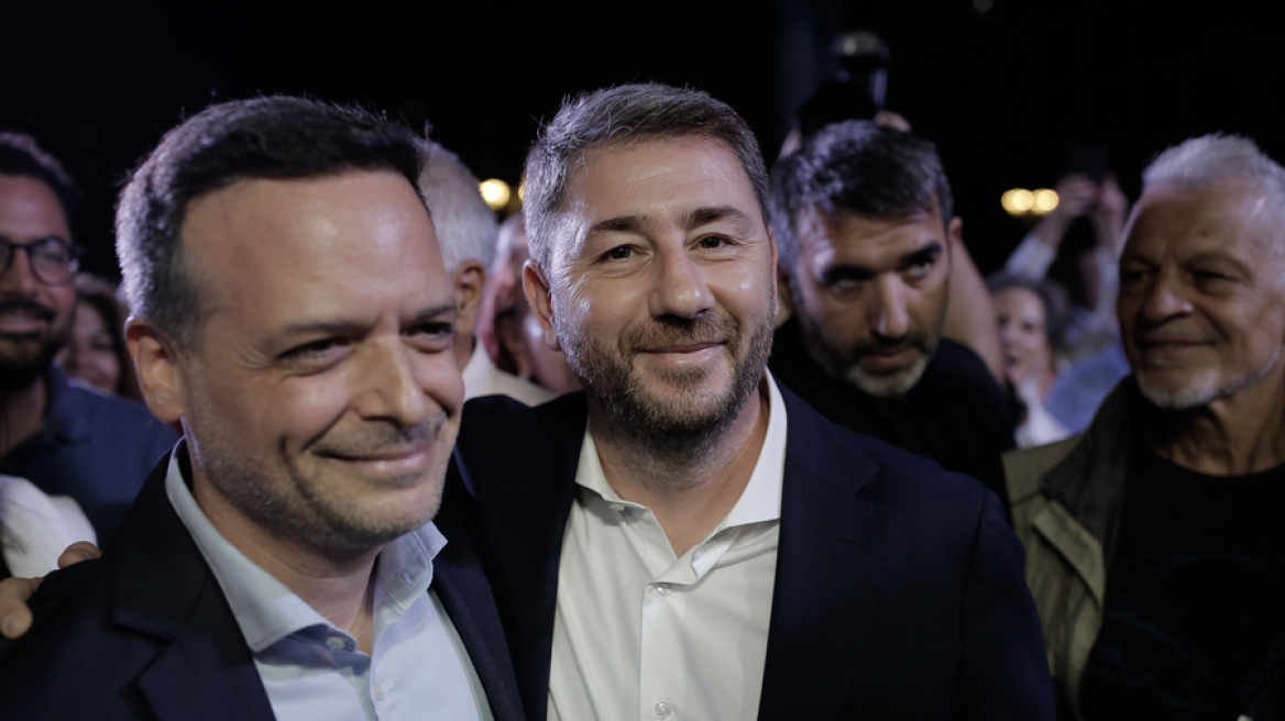Γιατί ο Χάρης Δούκας περιμένει το αποτέλεσμα των Ευρωεκλογών;