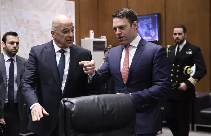 Η αυτονομία του Νίκου Δένδια και τα παράπονα για το τετ-α-τετ με Κασσελάκη