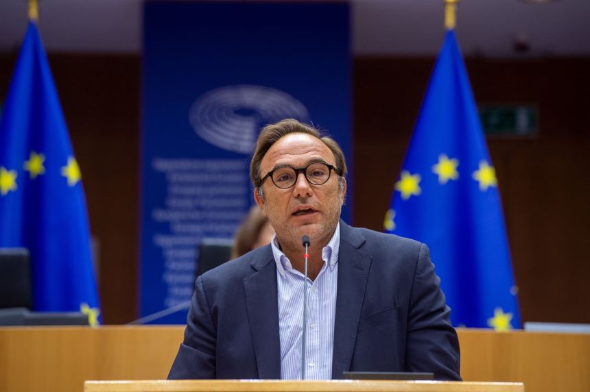 «Πανστρατιά με ξεκάθαρο πράσινο προσανατολισμό» σχεδιάζει ο Πέτρος Κόκκαλης 
