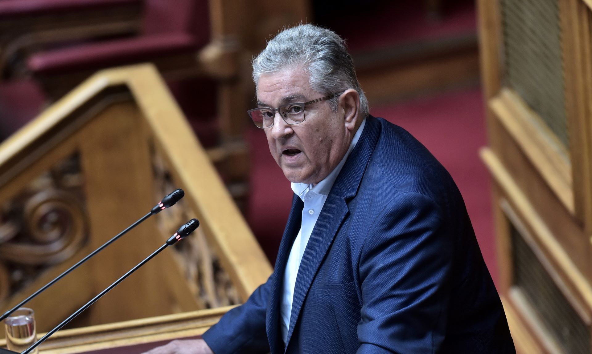 Γιατί ο Κουτσούμπας ανάβει «λαμπάδα» στον Κασσελάκη και τον Τσίπρα; 