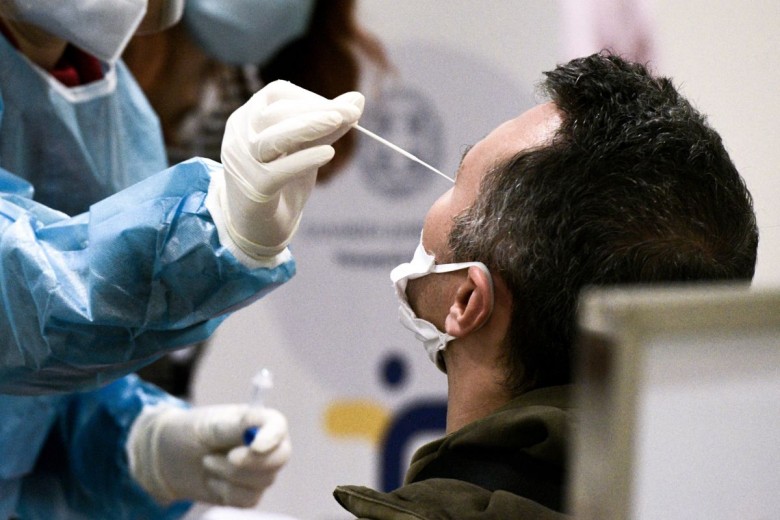 ΕΟΔΥ: Σε ποια σημεία θα διεξάγονται σήμερα δωρεάν rapid test (23/07)