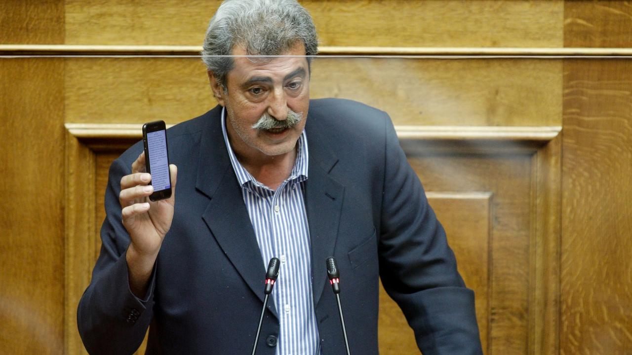 «Αδειάζει» η ΕΛ.ΑΣ. τον Πολάκη: ''Σαφώς και το πρόστιμο θα επιβληθεί''