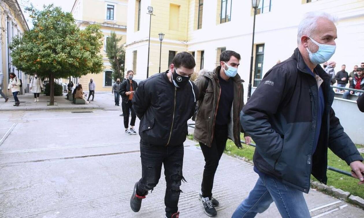 Περιστέρι: Προσωρινά κρατούμενος ο 32χρονος κατηγορούμενος για τον βιασμό της 14χρονης  