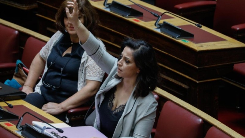 «Βράζει» το Μαξίμου για την Ραλλία Χρηστίδου: ''Να ζητήσει συγγνώμη για την διασπορά fake news''