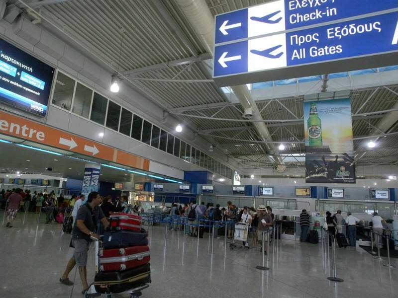 Κορωνοϊός: Έφτασαν στην Ελλάδα τα δύο πρώτα κρούσματα της της υποπαραλλαγής Όμικρον