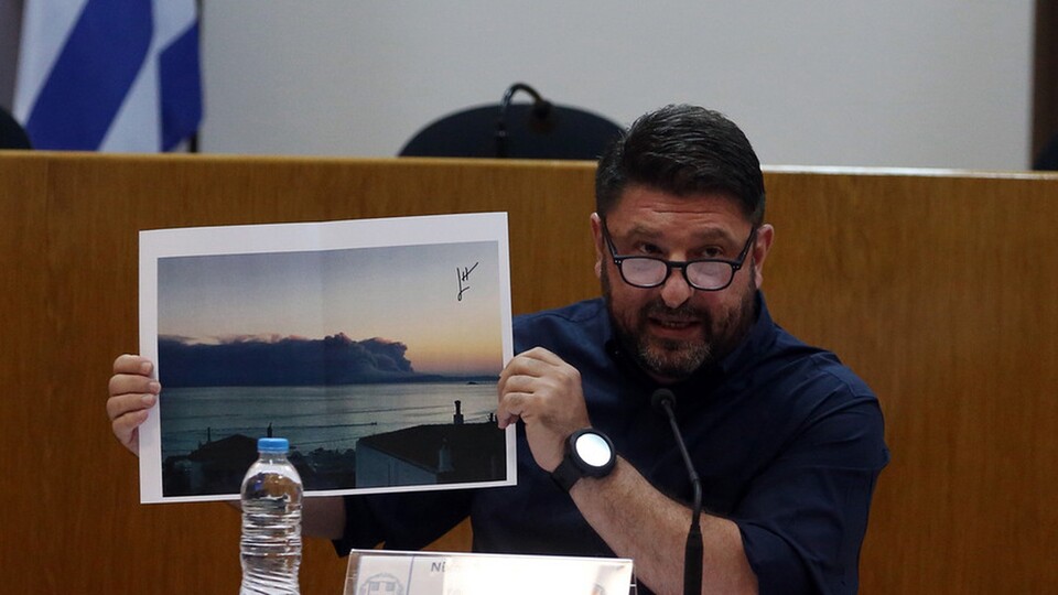 Ξέσπασμα Χαρδαλιά: ''Αντιμετωπίσαμε 586 πυρκαγιές σε 8 μέρες - Στο συρτάρι του πρωθυπουργού η παραίτηση μου''