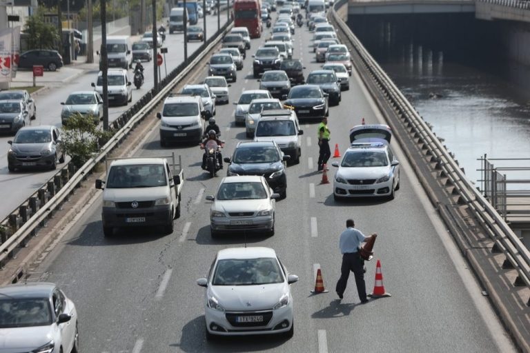 Πως θα λυθεί το κυκλοφοριακό στην Αττική