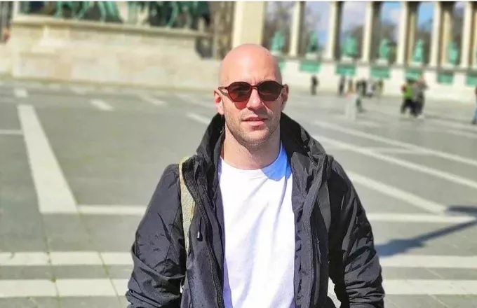 «Έφυγε» ο αστυνομικός που είχε χτυπηθεί από φωτοβολίδα στου Ρέντη