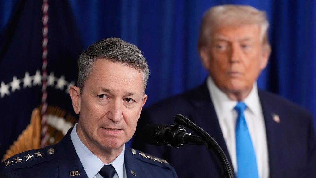CNN: Ο στρατηγός Κέιν προειδοποίησε τον Τραμπ πως η έκβαση μιας επίθεσης στο Ιράν είναι αβέβαιη