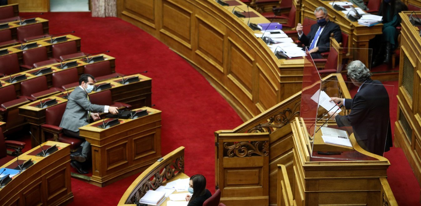Κορωνοϊός: Μετωπική Πλεύρη και Πολάκη με φόντο τη χρήση των μονοκλωνικών αντισωμάτων