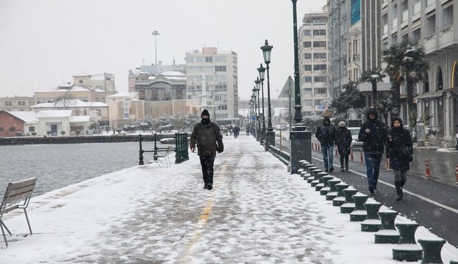 Καιρός: Στην «κατάψυξη» η χώρα - Σε ποιες περιοχές η θερμοκρασία θα πέσει κάτω από το μηδέν;