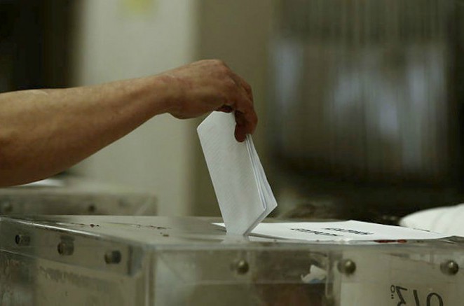 Στο 8,3% η διαφορά ΝΔ-ΣΥΡΙΖΑ σε νέα δημοσκόπηση