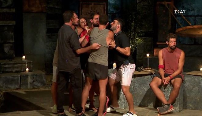 Survivor - Αποκάλυψη: Η ποινή που δόθηκε από τη παραγωγή σε Άρη και Τάκη