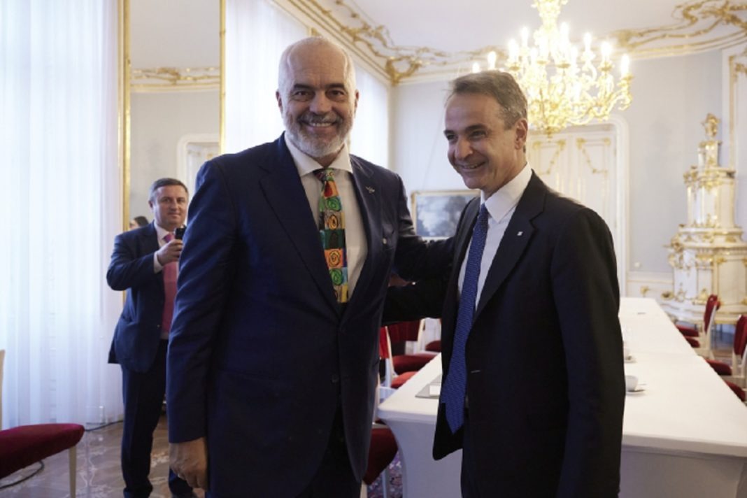 Στην Αλβανία ο Κυριάκος Μητσοτάκης: Η ατζέντα της επίσκεψης