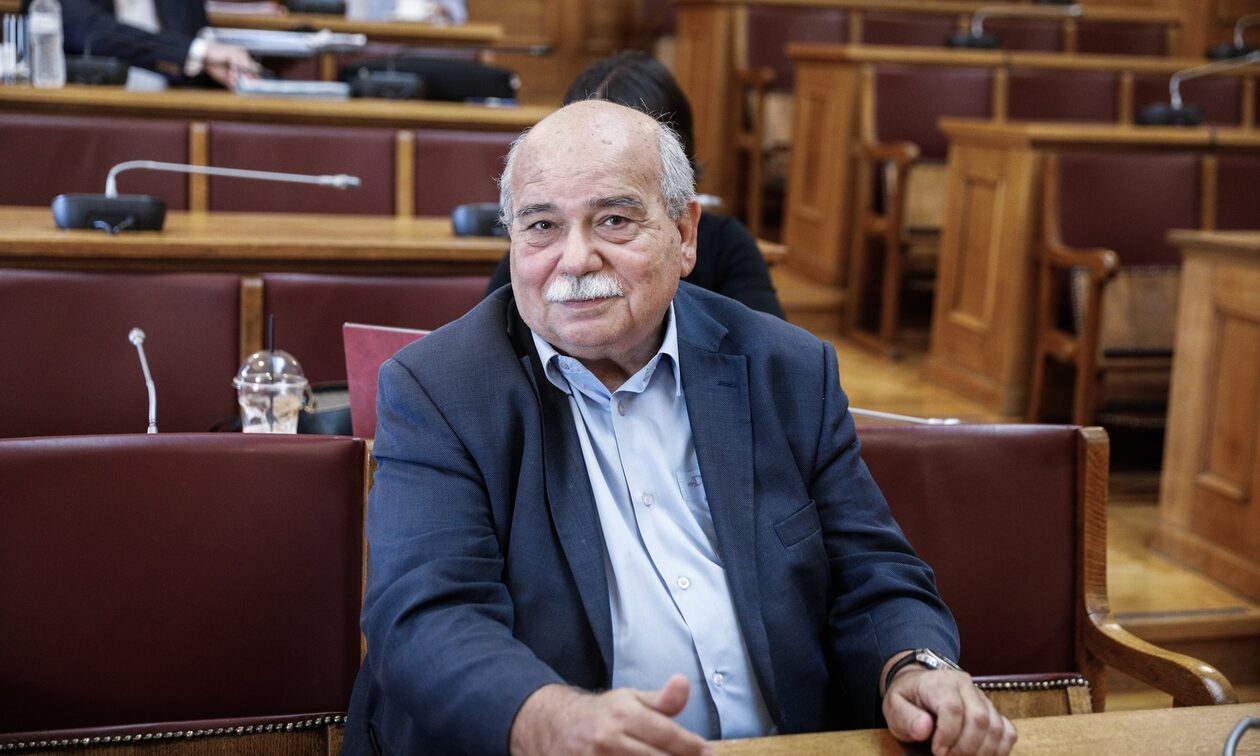 ''To αφήγημα Κασσελάκη δημιουργεί διχασμό'', δηλώνει ο Νίκος Βούτσης 