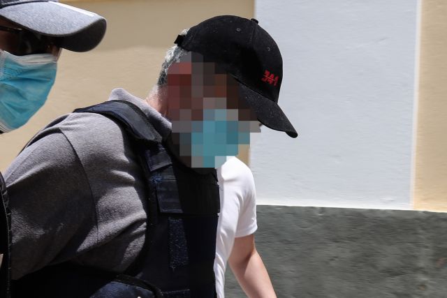 Παραπέμπεται σε δίκη ο «ψευτογιατρός» - Στο εδώλιο για 12 θανάτους ασθενών