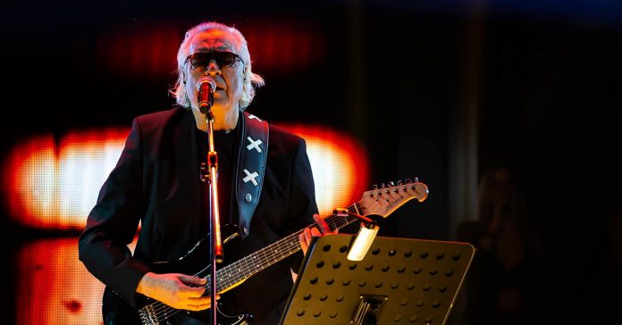 «Έφυγε» ο τραγουδιστής Χρήστος Κυριαζής