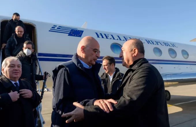 Συνάντηση Δένδια - Τσαβούσογλου στις Βρυξέλλες