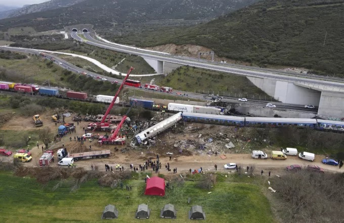Μέχρι το Πάσχα το πόρισμα για το σιδηροδρομικό δυστύχημα στα Τέμπη