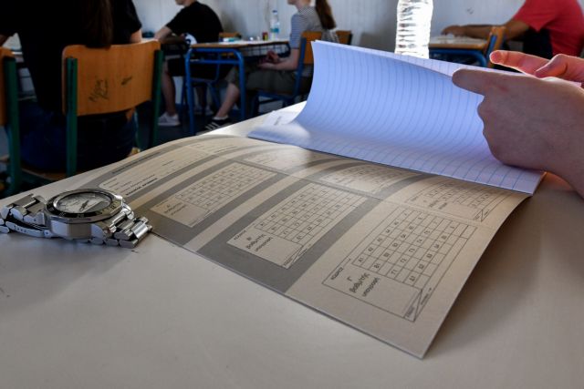 Πανελλαδικές: Ο αριστούχος με τα 20.988 μόρια που δεν μπαίνει στην σχολή επιλογής του - Τι απαντά η Νίκη Κεραμέως