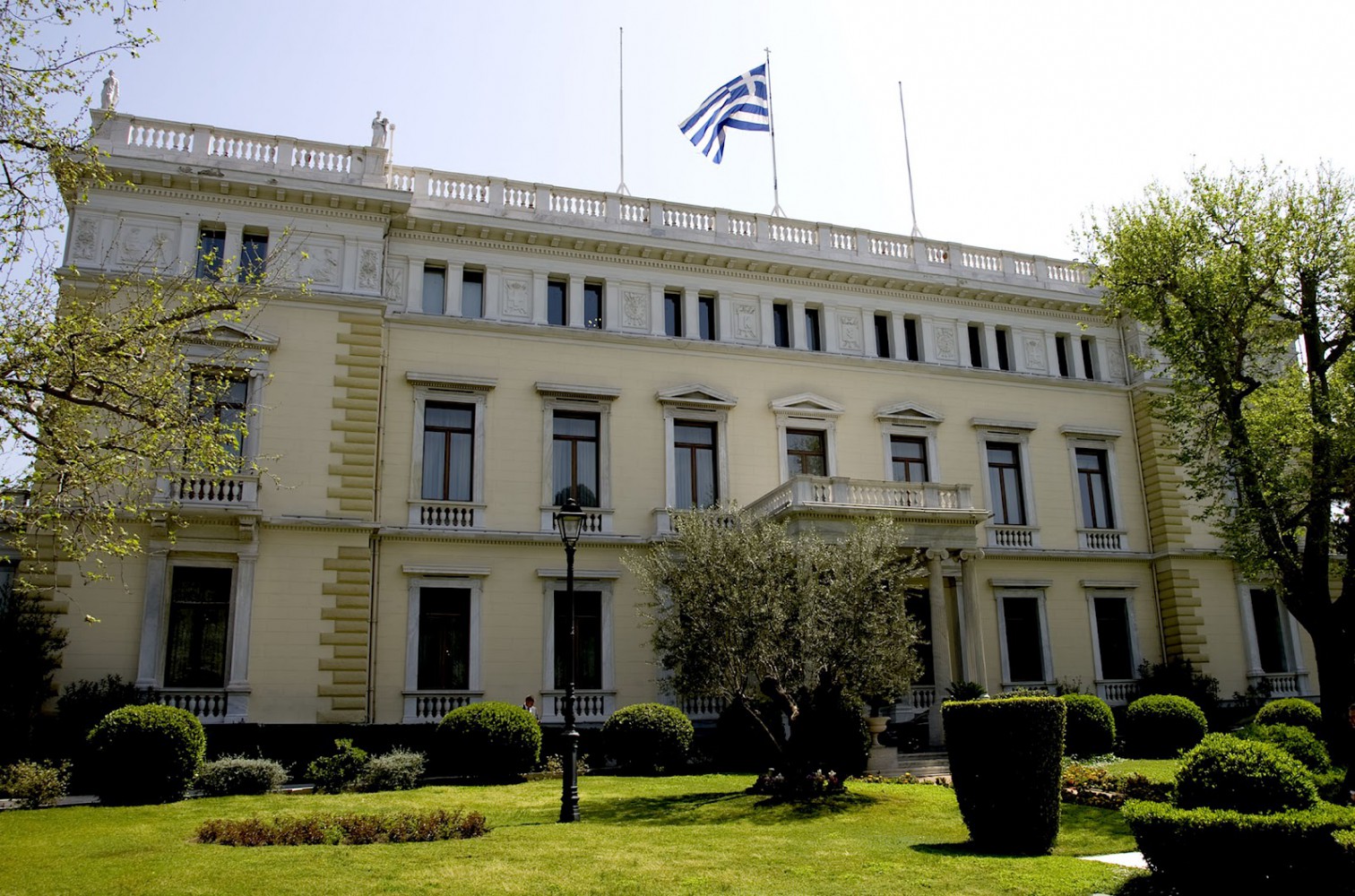 Απευθείας από το Προεδρικό Μέγαρο η ορκωμοσία των νεών υπουργών 
