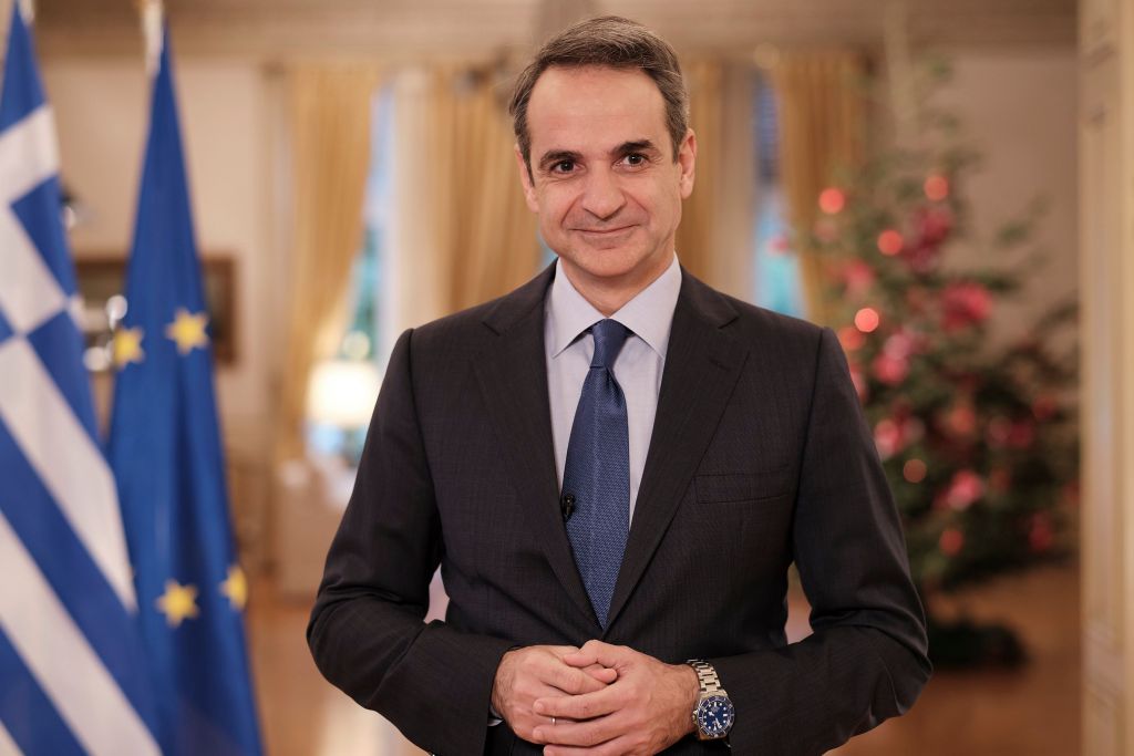 Μήνυμα Μητσοτάκη για την αλλαγή του έτους: ''Μπορούμε να αφήσουμε πίσω μας την τρικυμία''