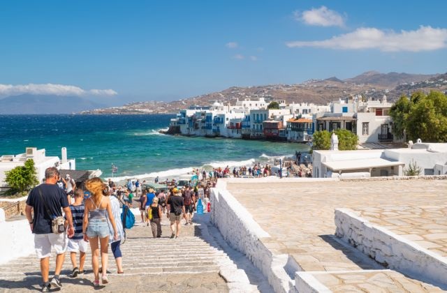 «Σπάει» τα κοντέρ ο ελληνικός τουρισμός - Πλάνο για περαιτέρω ενίσχυση 