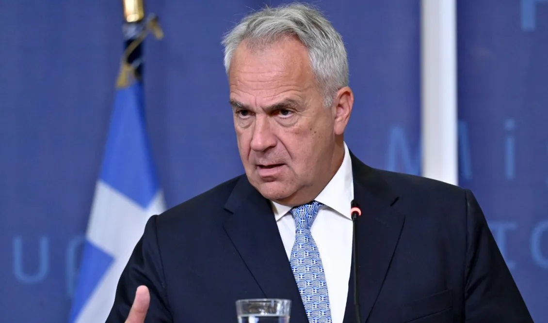 Με συνταγή Τραμπ η ατζέντα Βορίδη στο μεταναστευτικό 