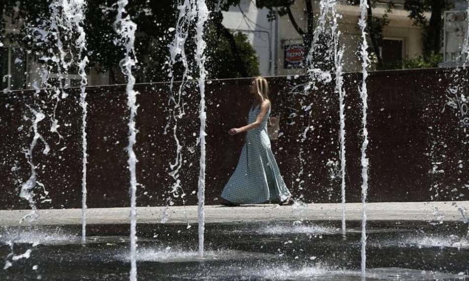 Σύγκρουση κυβέρνησης και ΣΥΡΙΖΑ με φόντο τον καύσωνα και τις υψηλές θερμοκρασίες