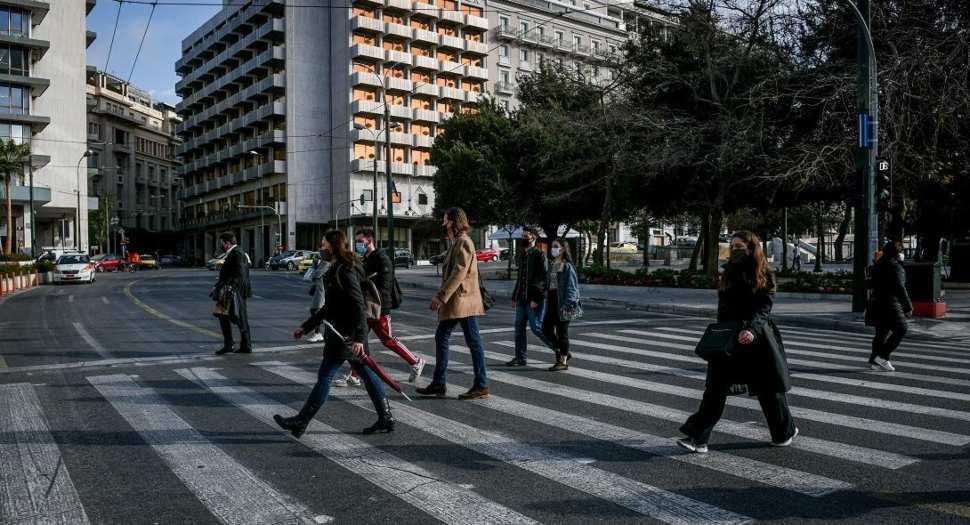Κορωνοϊός - μετακινήσεις: Αντιδρούν στην εφαρμογή των μέτρων οι πολίτες που δεν πρόλαβαν να ολοκληρώσουν έγκαιρα τον εμβολιασμό τους