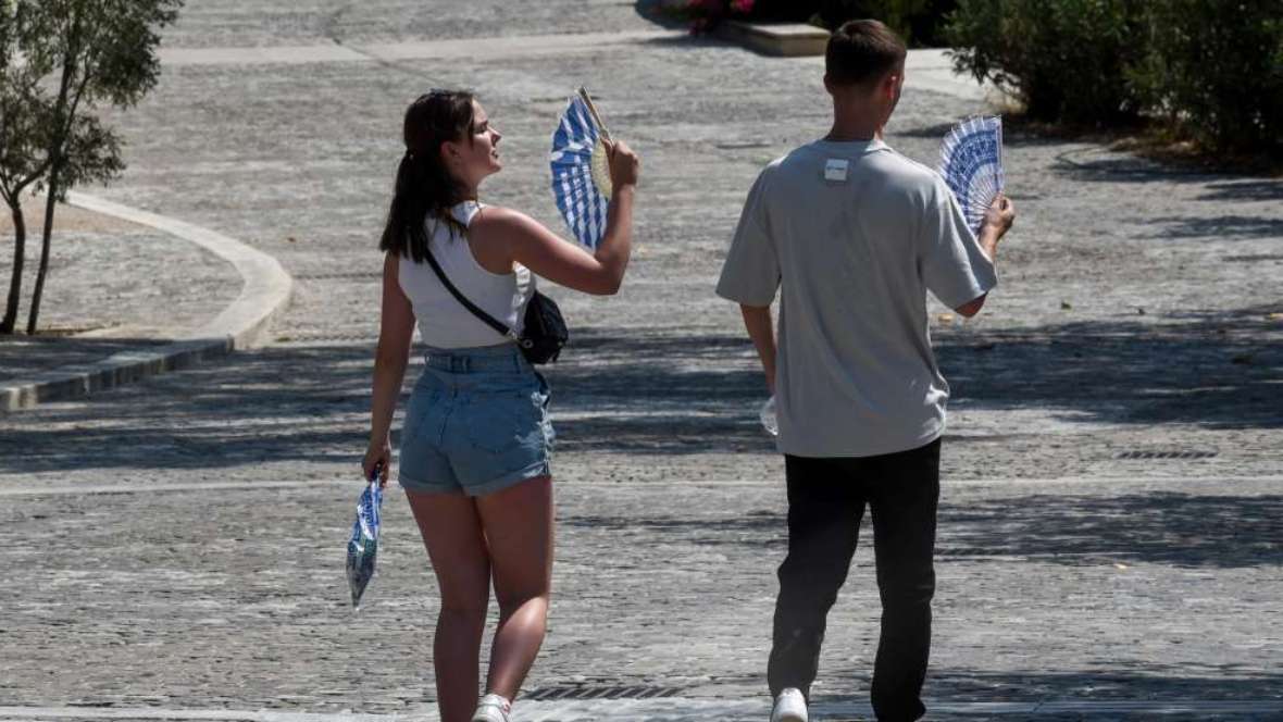 Καύσωνας: Αναλυτικά οι οδηγίες προστασίας - Τι πρέπει να προσέξουν οι ευπαθείς ομάδες