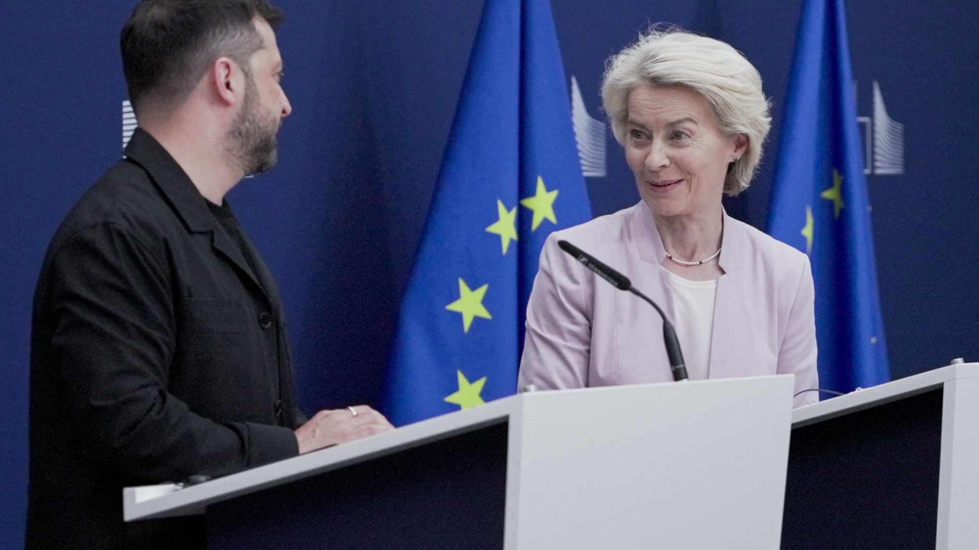 Δίχως συμφωνία για τα ρωσικά περιουσιακά στοιχεία - Η ΕΕ κινδυνεύει με “αιώνιο” χρέος